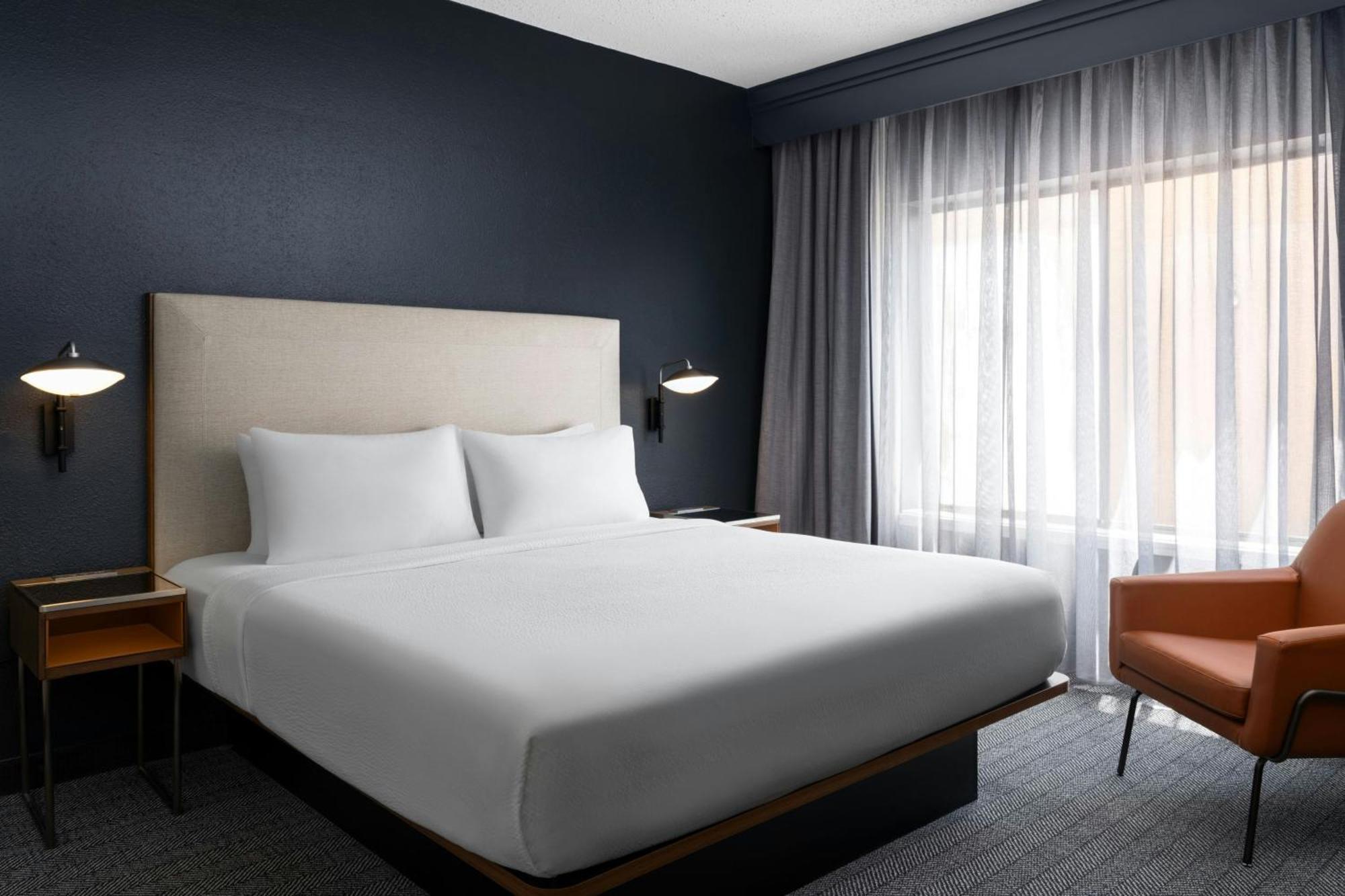 Courtyard Birmingham Хувър Екстериор снимка