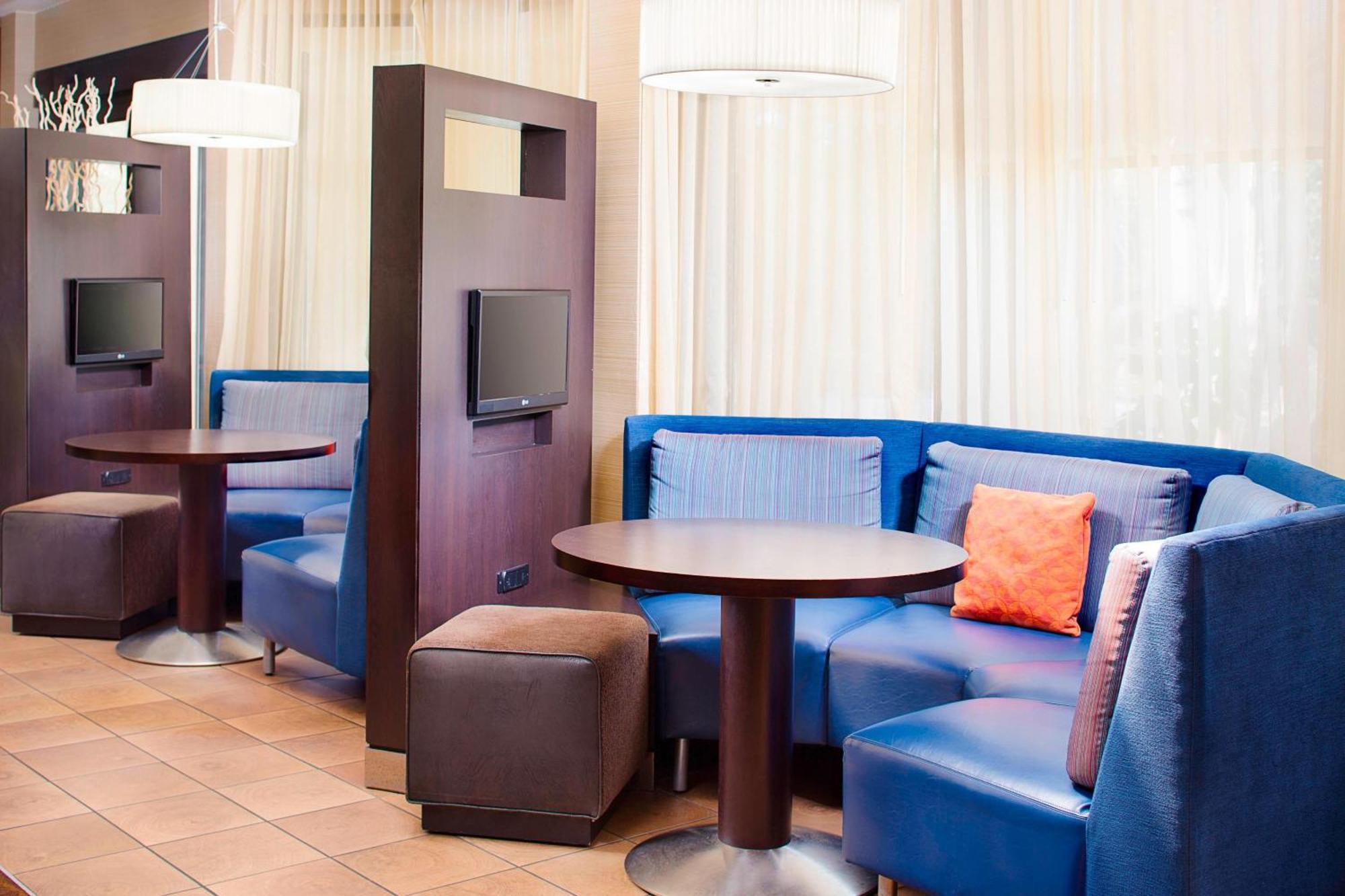 Courtyard Birmingham Хувър Екстериор снимка