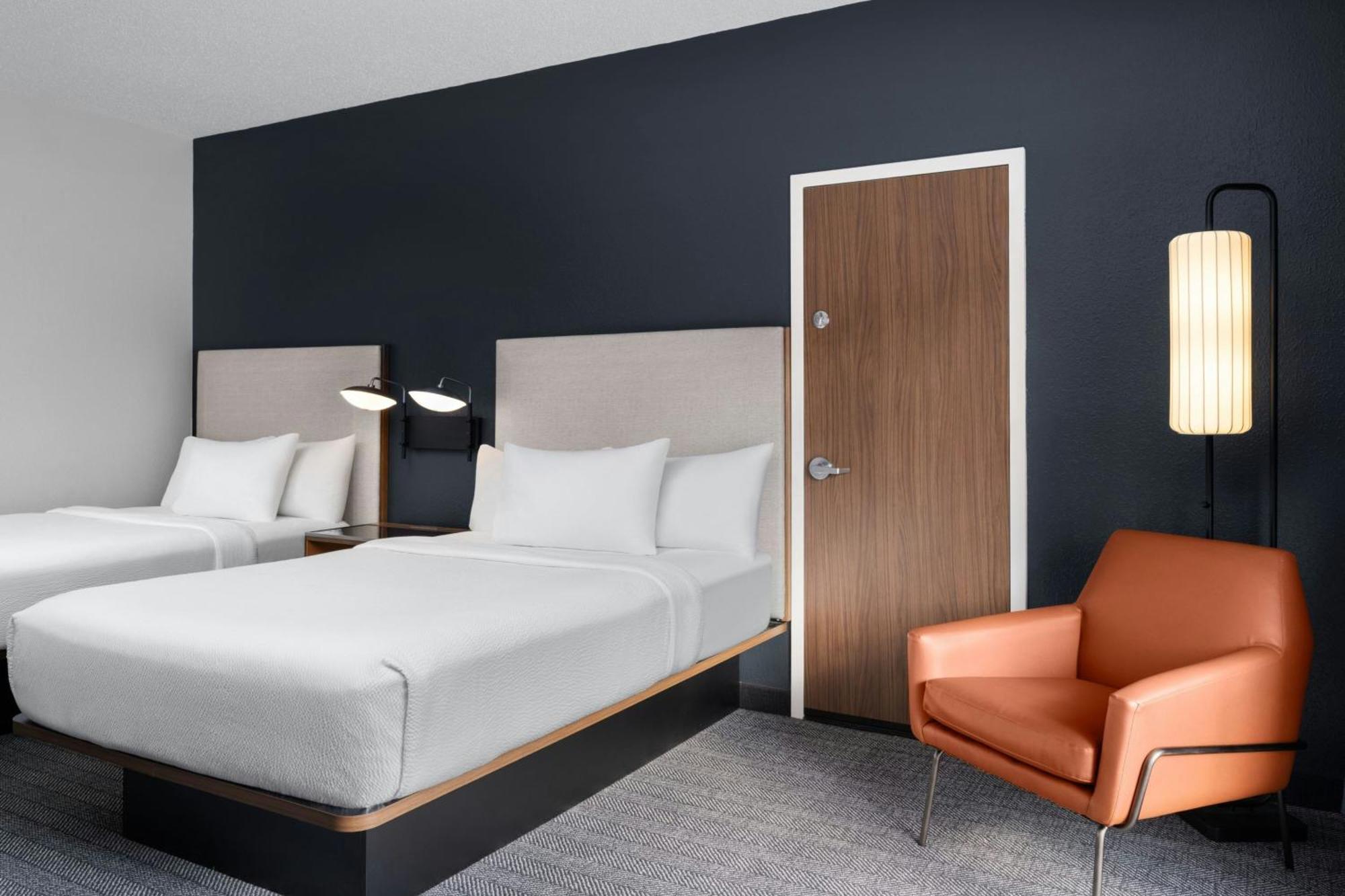 Courtyard Birmingham Хувър Екстериор снимка